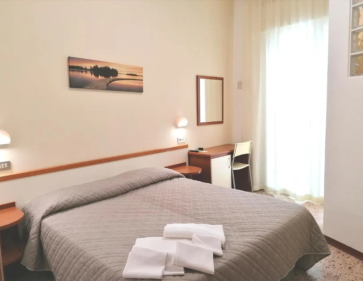 Hotel Arno Cesenatico